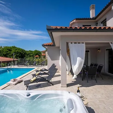 Villa Nubia By Briskva *